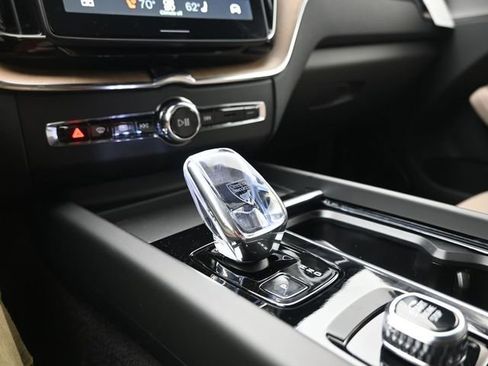 New 2026 Volvo XC60 B5 Plus w/ Protection Package Premier image 12