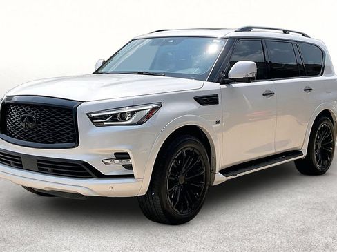 Used 2018 INFINITI QX80 2WD w/ Driver Assistance Package image 9