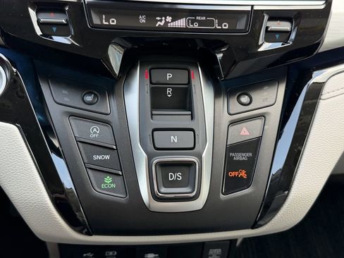 Used 2026 Honda Odyssey Touring image 26