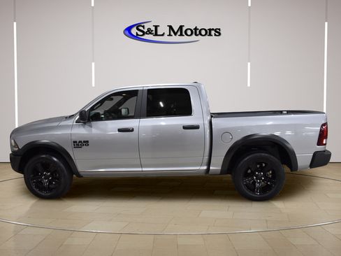 Used 2024 RAM 1500 Warlock AWD/4WD image 4
