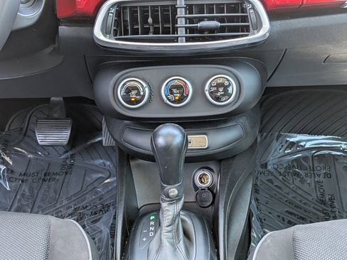 Used 2017 FIAT 500X Pop w/ Pop Popular Equipment Package AWD/4WD image 19
