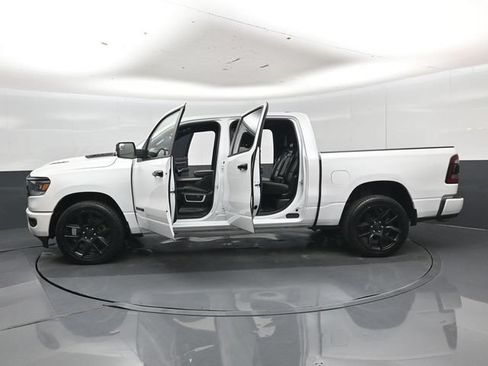 Used 2024 RAM 1500 Laramie AWD/4WD image 56