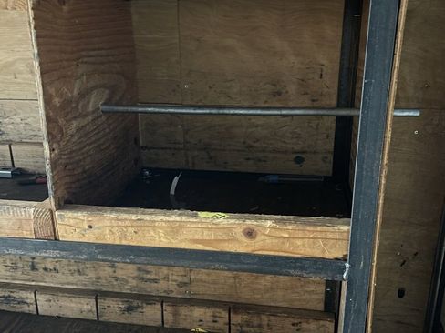 Used 2016 Chevrolet Express 3500 image 21