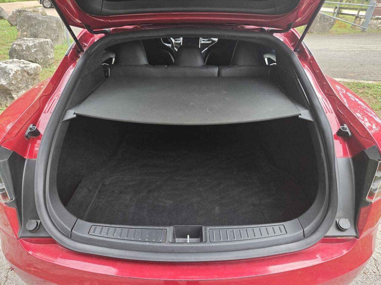 Used 2016 Tesla Model S 60 RWD image 6