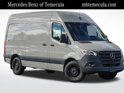 New 2025 Mercedes-Benz Sprinter 2500 image 1