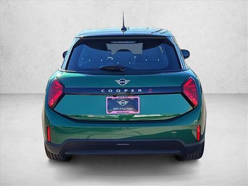 Used 2026 MINI Cooper S FWD image 9
