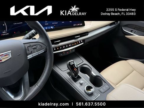 Used 2024 Cadillac XT4 Premium Luxury w/ Cold Weather Package FWD image 28