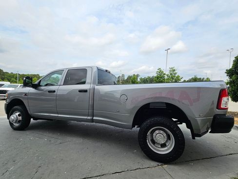 Used 2024 RAM 3500 Tradesman AWD/4WD image 5