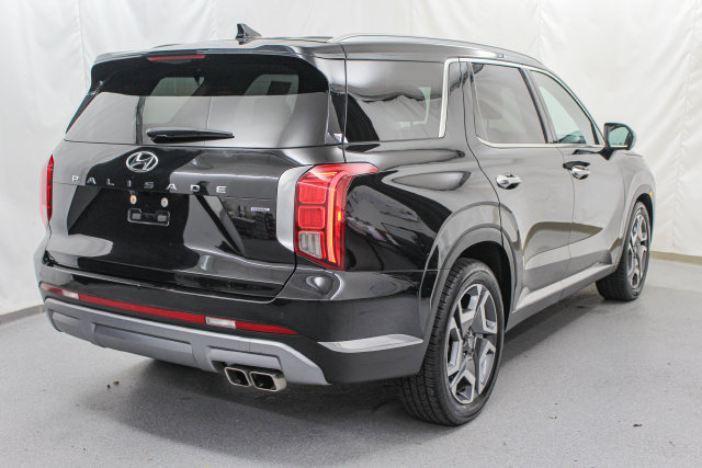 Used 2024 Hyundai Palisade Limited AWD/4WD image 8