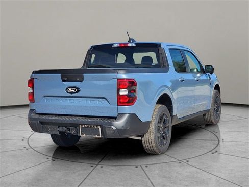 New 2025 Ford Maverick Lariat w/ Black Appearance Package image 12