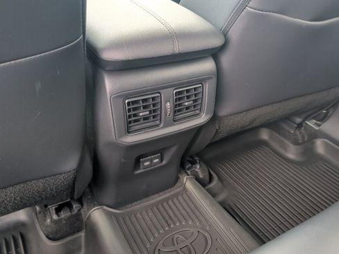 Used 2024 Toyota RAV4 XLE Premium AWD/4WD image 32