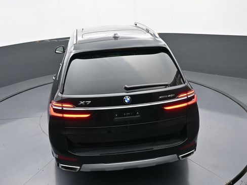 Used 2025 BMW X7 xDrive40i w/ Premium Package image 36