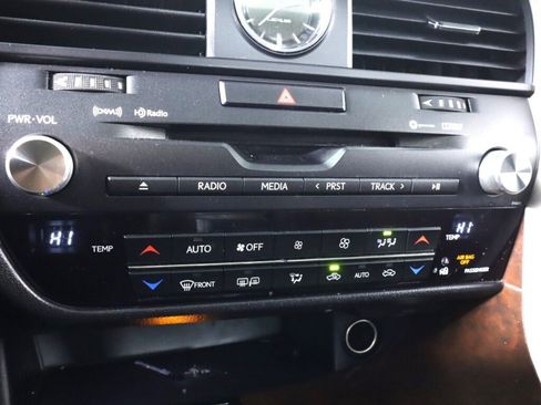 Used 2016 Lexus RX 350 AWD w/ Premium Package image 23