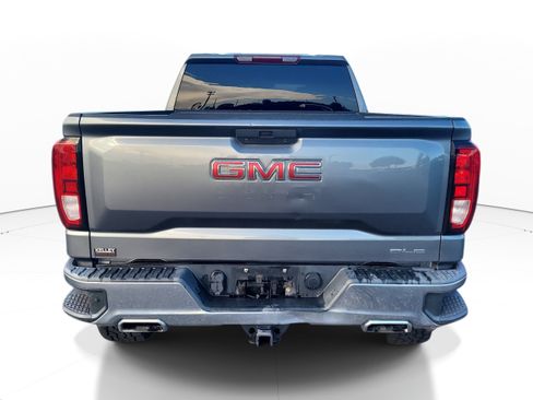 Used 2019 GMC Sierra 1500 SLE w/ X31 Off-Road Package AWD/4WD image 5
