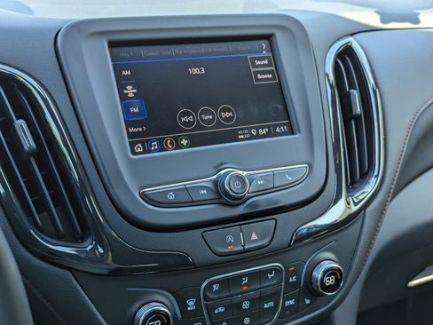 Used 2023 Chevrolet Equinox RS image 15