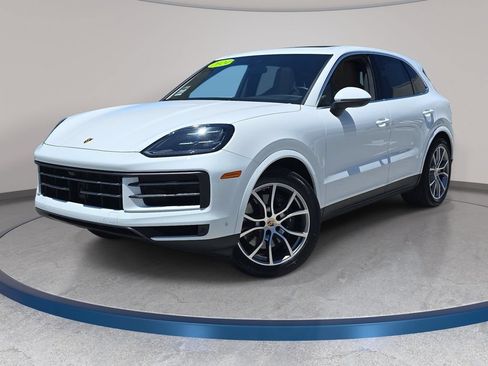 Used 2024 Porsche Cayenne AWD/4WD image 1