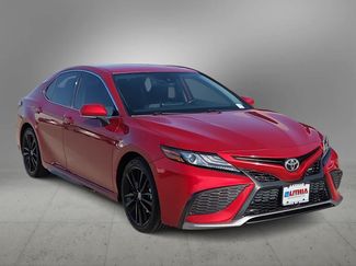 Used 2021 Toyota Camry XSE FWD video 2
