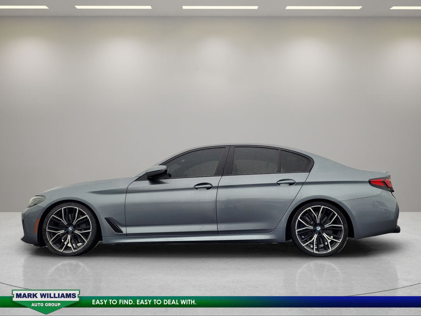 Used 2021 BMW M550i xDrive w/ Executive Package AWD/4WD image 7