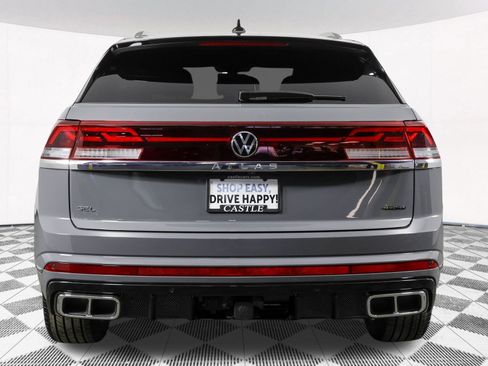Used 2025 Volkswagen Atlas Cross Sport SEL Premium R-Line AWD/4WD image 19