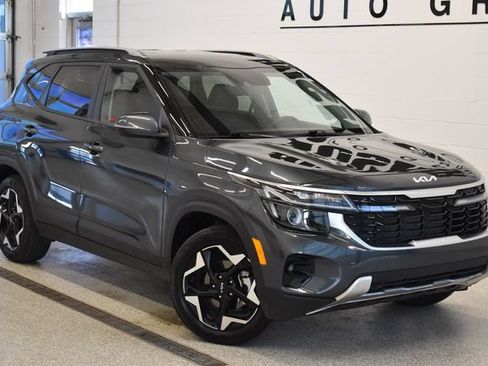 Used 2025 Kia Seltos S FWD image 1
