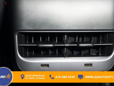 Used 2019 Tesla Model 3 Standard Range image 19