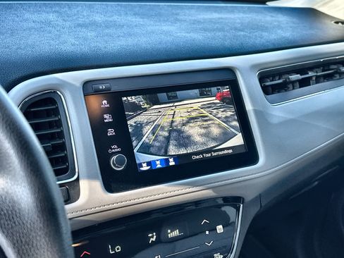 Used 2021 Honda HR-V EX image 27