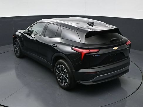 Used 2024 Chevrolet Blazer EV LT AWD/4WD image 39