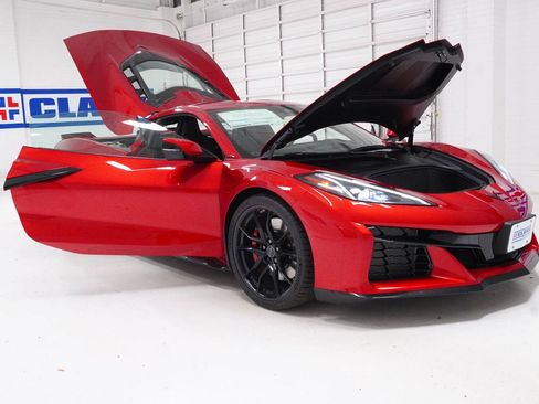 New 2027 Chevrolet Corvette Grand Sport w/ Z52 Sport Performance Package RWD image 36