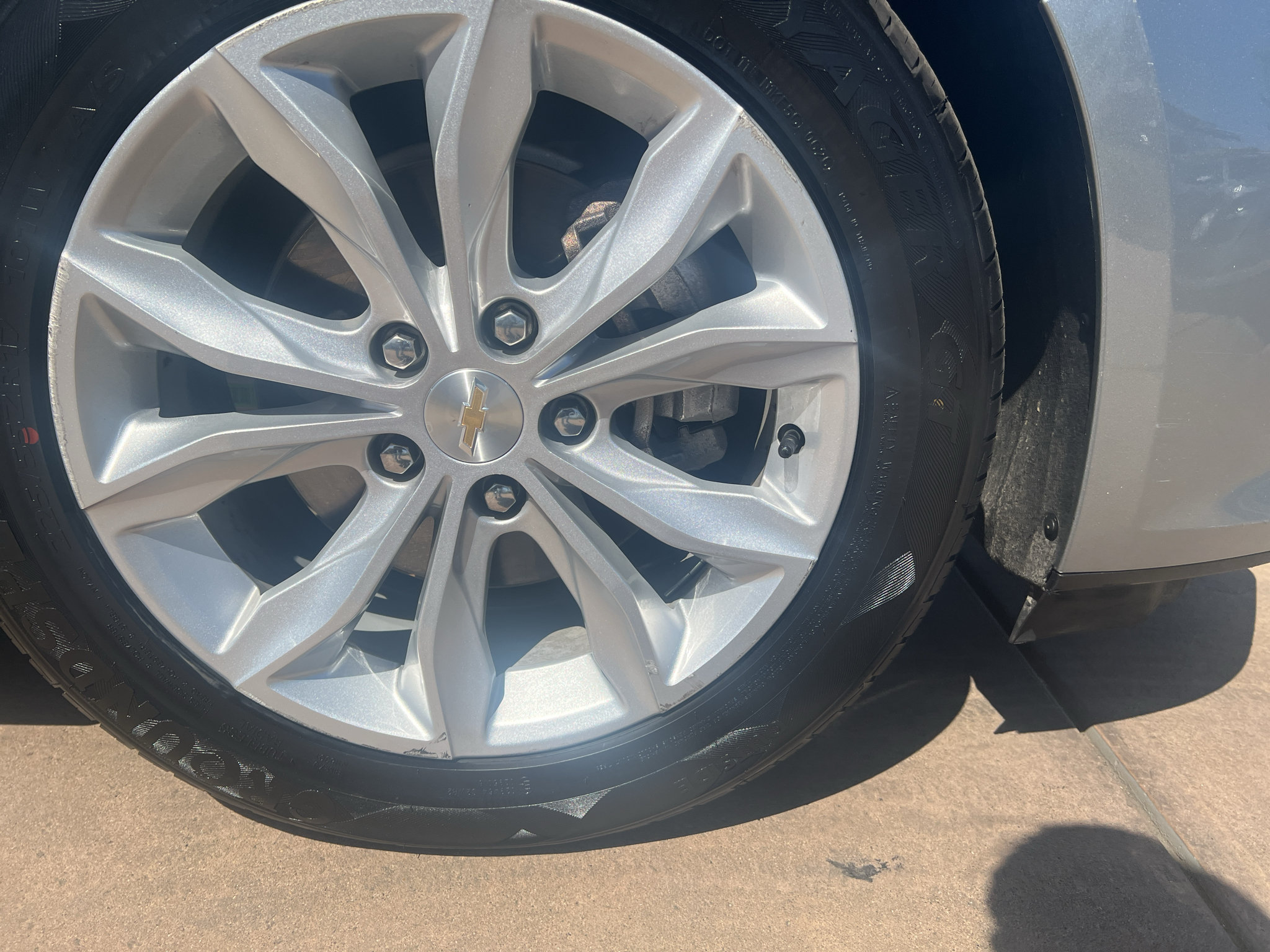 Used 2024 Chevrolet Malibu LT FWD image 21