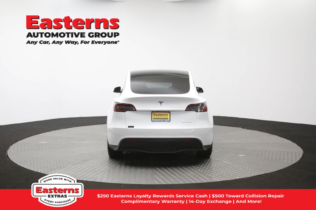 Used 2021 Tesla Model Y Long Range AWD/4WD image 36