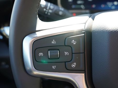Certified 2026 Chevrolet Silverado 1500 LT AWD/4WD image 32