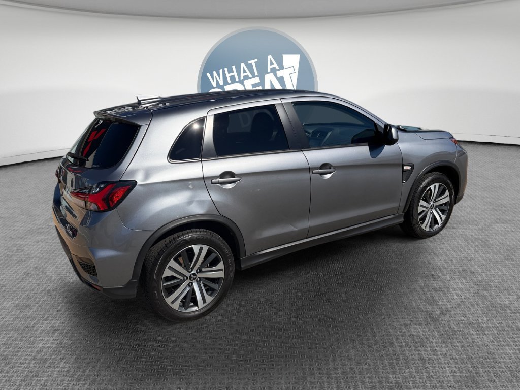 Used 2024 Mitsubishi Outlander Sport ES AWD/4WD image 3