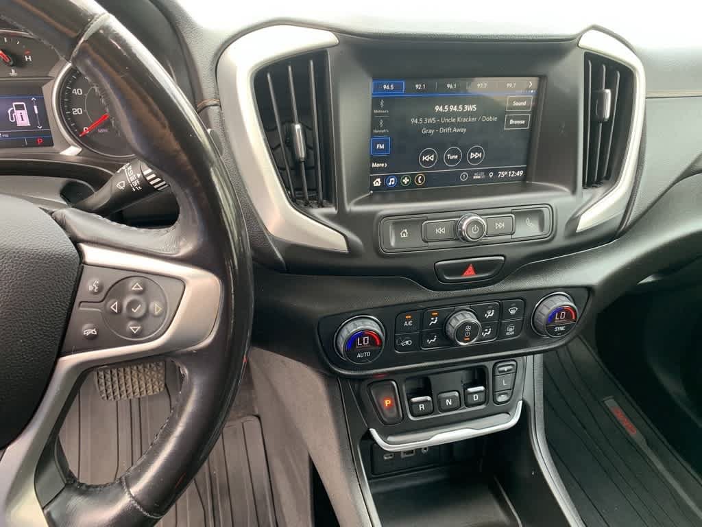 Used 2019 GMC Terrain SLE w/ Driver Convenience Package FWD image 10