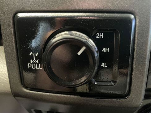 Used 2019 Ford F250 XL w/ STX Appearance Package AWD/4WD image 20