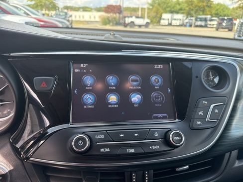 Used 2019 Buick Envision Premium w/ Driver Confidence Package image 19