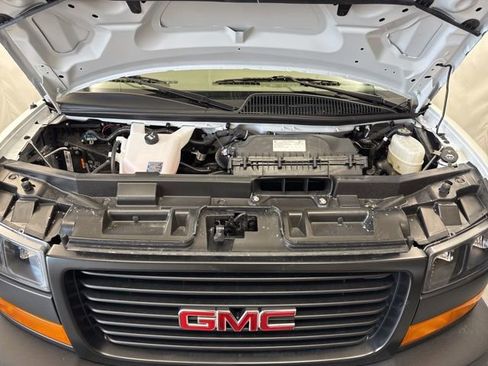 New 2026 GMC Savana 2500 w/ Driver Convenience Package image 27