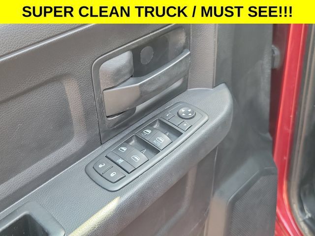 Used 2015 RAM 1500 Express AWD/4WD image 10