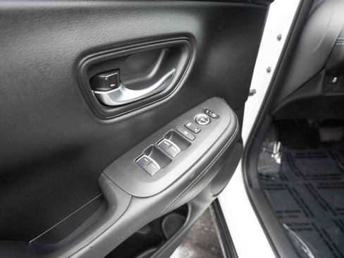 Used 2024 Honda HR-V EX-L image 7