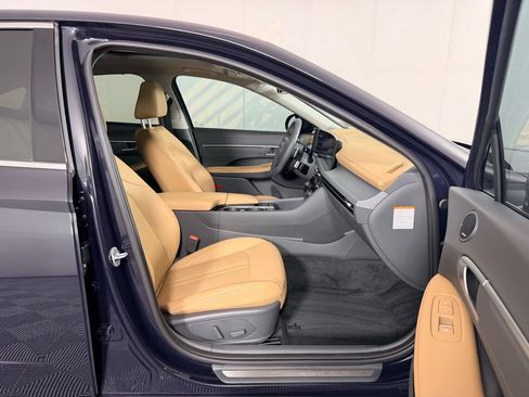 Used 2026 Hyundai Sonata Limited FWD image 34