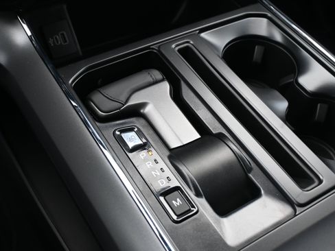 New 2025 Ford F150 XLT w/ Equipment Group 302A MID image 31