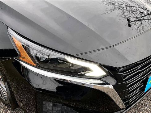 Certified 2023 Nissan Altima 2.5 SV image 30