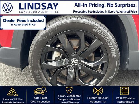 Used 2023 Volkswagen Taos SE w/ Panoramic Sunroof Package AWD/4WD image 9
