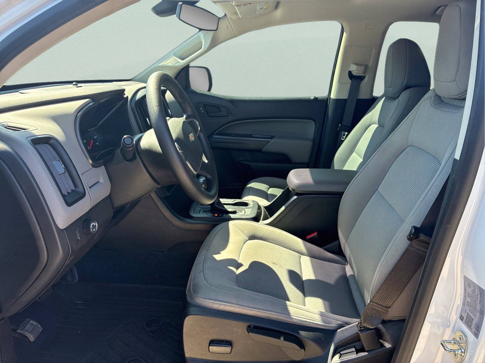 Used 2020 Chevrolet Colorado W/T w/ WT Convenience Package RWD image 9