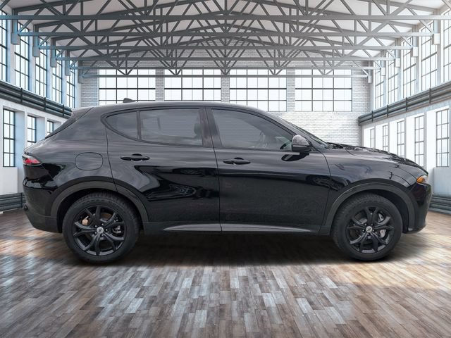 Used 2024 Dodge Hornet R/T w/ R/T Blacktop Package AWD/4WD image 2