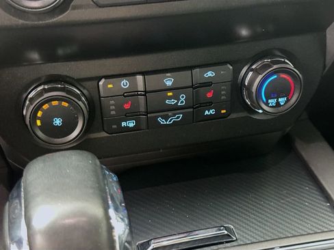 Used 2019 Ford F150 XLT w/ Equipment Group 302A Luxury image 16