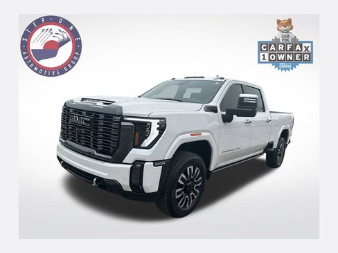 Certified 2024 GMC Sierra 2500 Denali Ultimate AWD/4WD image 1