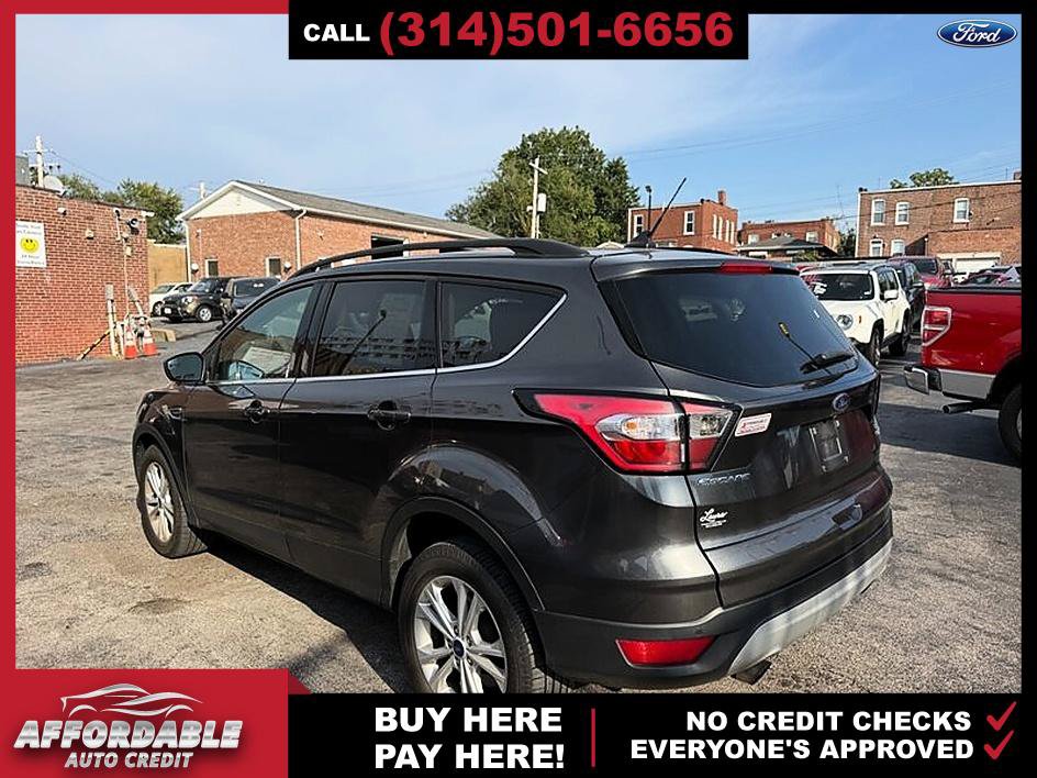 Used 2018 Ford Escape SEL AWD/4WD image 3