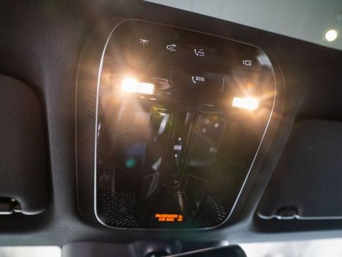 New 2025 Mercedes-Benz GLC 350e 4MATIC image 26