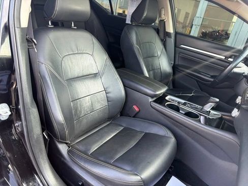 Used 2020 Nissan Altima 2.5 SL FWD image 21