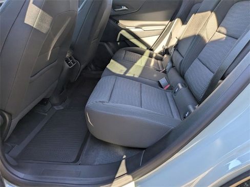 New 2026 Chevrolet Equinox LT image 24